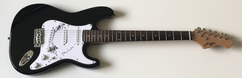 Mike And The Mechanics Signed Electric Guitar – £249