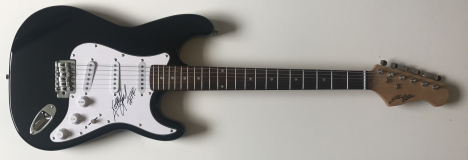 Kerry King Signed Electric Guitar – £249